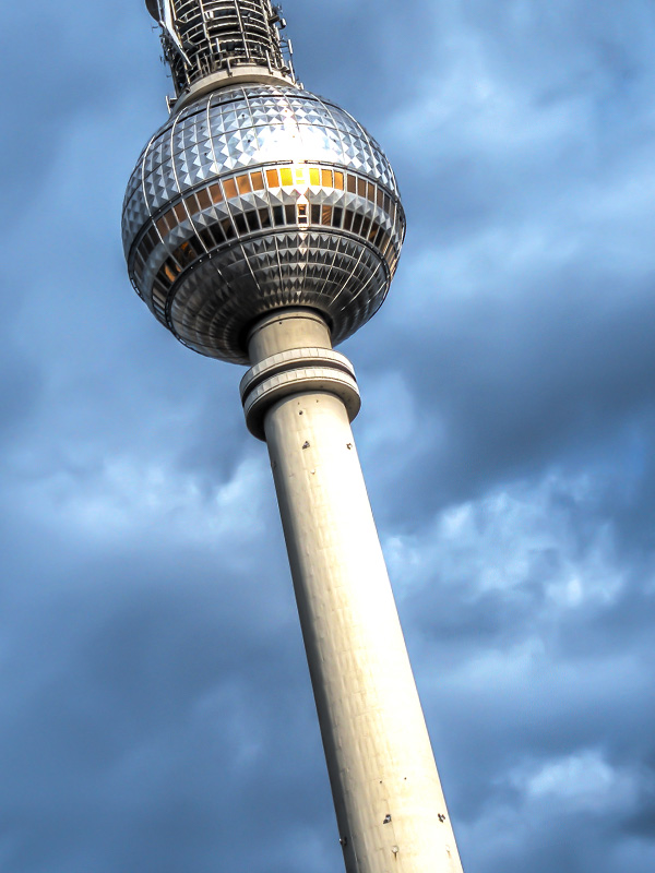 Berliner Fernsehturm - Produktbild Zoom by ARTSHOT - Photographic Art